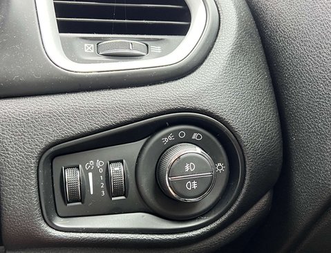 Jeep Renegade 1.4 Renegade Limited 5dr 21