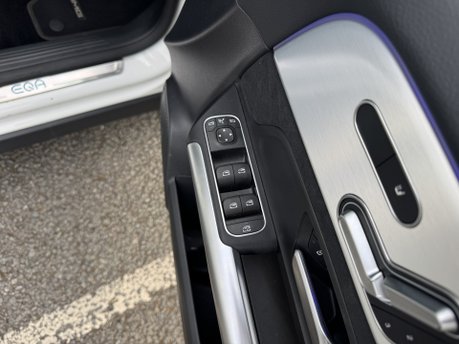 Mercedes-Benz EQA EQA 250+ AMG Line Premium Plus Auto Electric 70 KWH PAN ROOF/HEADS UP/VAT Q 18