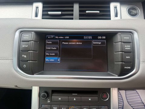 Land Rover Range Rover Evoque 2.2 Range Rover Evoque Pure Tech SD4 Auto 4WD 5dr 42