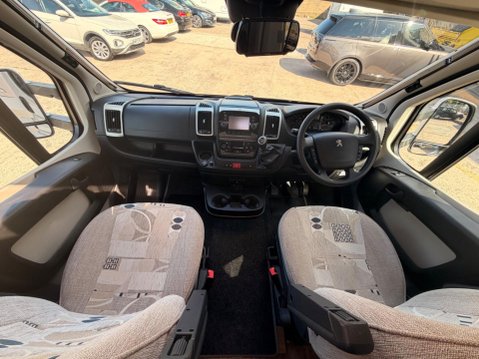 Elddis Majestic 275 12