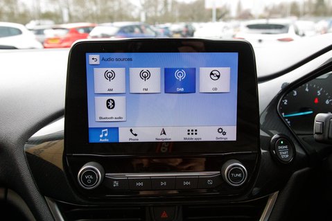 Ford Fiesta ACTIVE X 27