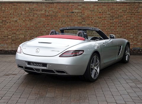 Mercedes-Benz SLS AMG Roadster 3