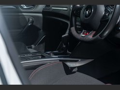 Renault Megane 1.8 Megane Renault Sport Trophy Auto 5dr 17