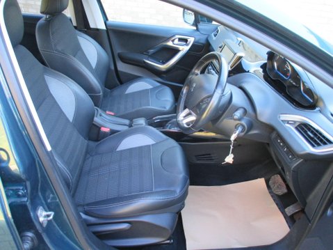 Peugeot 2008 1.2 PureTech Allure EAT Euro 6 (s/s) 5dr 20