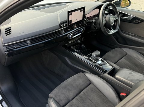 Audi A4 2.0 TDI 30 Black Edition S Tronic Euro 6 (s/s) 4dr 21