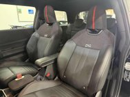 Mini Hatch 2.0S Sport Hatchback 3dr Petrol Steptronic Euro 6 (s/s) (204 ps) 32