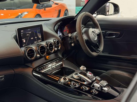 Mercedes-Benz Amg GT 4.0 V8 BiTurbo R (Premium) Coupe 2dr Petrol SpdS DCT Euro 6 (s/s) (585 ps) 2