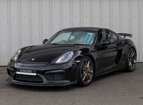 Porsche Cayman GT4 (718) 6