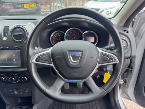 Dacia Sandero Stepway LAUREATE DCI 14