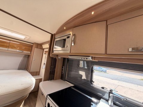Swift Kon-Tiki KON-TIKI 669 HIGH (3axle) 10