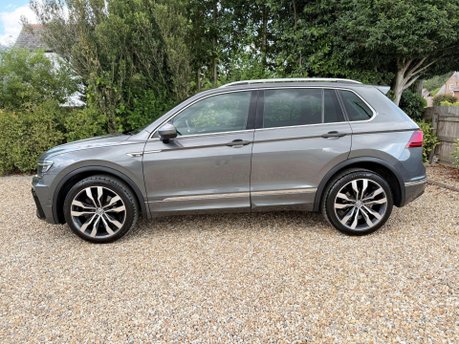 Volkswagen Tiguan 2.0 BiTDI R-Line DSG 4Motion Euro 6 (s/s) 5dr 5