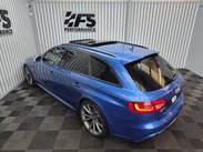 Audi RS4 4.2 FSI V8 Estate 5dr Petrol S Tronic quattro Euro 5 (450 ps) 19
