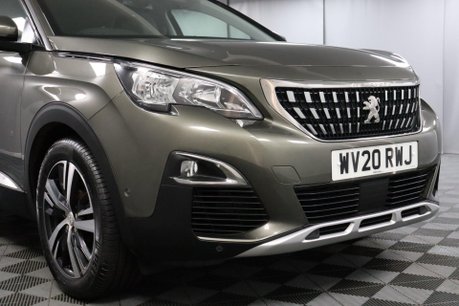 Peugeot 3008 PURETECH S/S ALLURE 24
