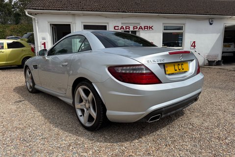Mercedes-Benz SLK SLK250 BLUEEFFICIENCY AMG SPORT ED125..11 SERVICES..LAST OWNER 9 YEARS.. 25