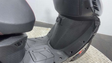 Direct Bikes Milan DB125 2024 125CC PROJECT 14