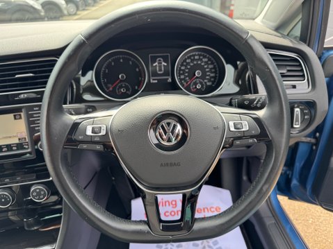 Volkswagen Golf GT TSI ACT BLUEMOTION TECHNOLOGY 32