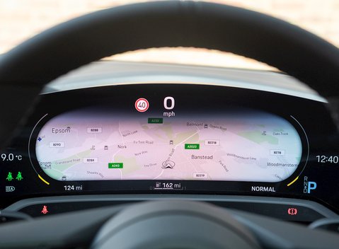 Porsche Taycan Turbo 19