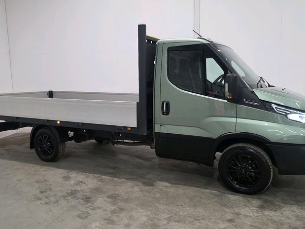 Iveco Daily Daily 2.3 35S16A8 Business Dropside 3750 WB Hi-Matic 3