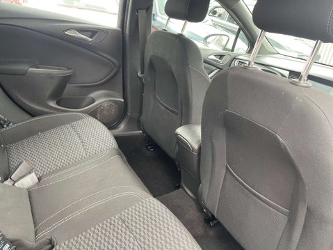 Vauxhall Astra 1.4 Astra SRi 5dr 22