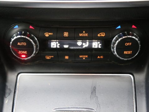 Mercedes-Benz GLA 1.6 GLA180 AMG Line Edition 7G-DCT Euro 6 (s/s) 5dr 18