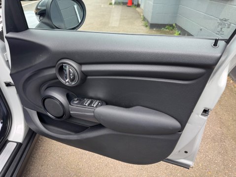 Mini Hatch COOPER 55