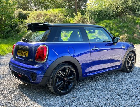 Mini Hatch 1.5 Cooper Sport 3dr 5