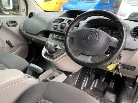 Renault Kangoo 1.5 ML19 TD dCi FWD L2 H1 3dr 20