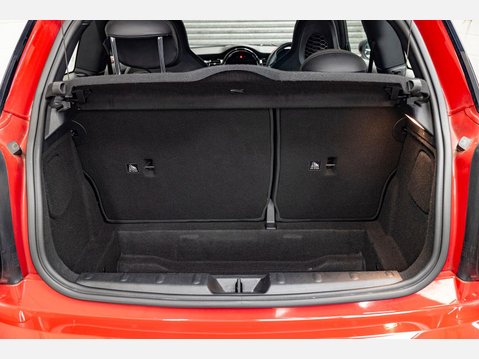 Mini Hatch 1.5 Cooper Sport Steptronic Euro 6 (s/s) 3dr 94