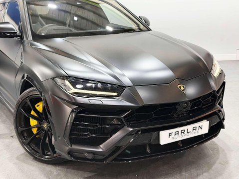 Lamborghini Urus 4.0 V8 BiTurbo SUV 5dr Petrol Auto 4WD Euro 6 (650 ps) 7