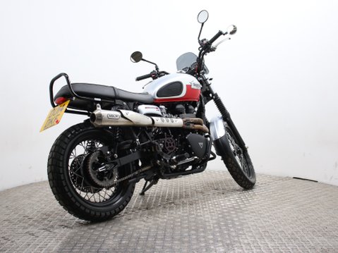 Triumph Scrambler BONNEVILLE SCRAMBLER 865 29