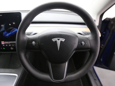 Tesla Model 3 Standard Range Plus Auto RWD 4dr 10