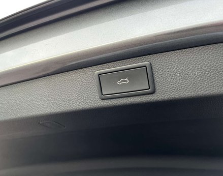 Skoda Karoq 1.5 Karoq Sportline TSi Semi-Auto 5dr 75