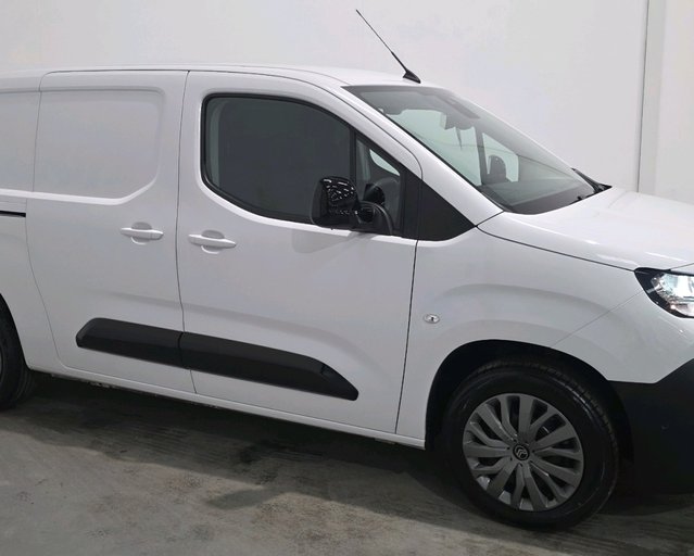 Citroen Berlingo BERLINGO XL DIESEL1.5 Blue HDi 100ps Van Driver