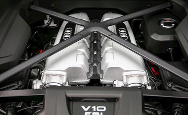 Audi R8 V10 Plus 29