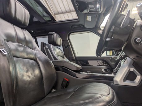 Land Rover Range Rover 4.4 Range Rover Autobiography SDV8 Auto 4WD 5dr 31