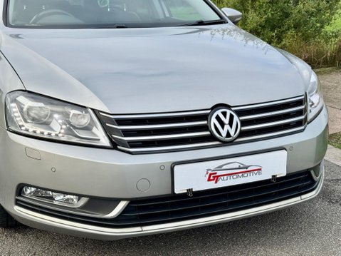 Volkswagen Passat 2.0 TDI BlueMotion Tech Executive Style DSG Euro 5 (s/s) 5dr 16