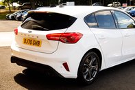 Ford Focus ST-LINE 8