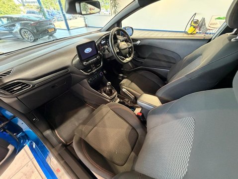 Ford Fiesta 1.0T EcoBoost ST-Line Edition Euro 6 (s/s) 3dr 27