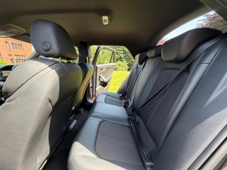 Audi Q2 TFSI S LINE 11