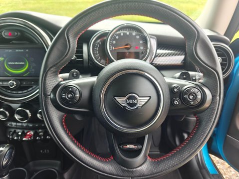 Mini Hatch 2.0 Cooper S Steptronic Euro 6 (s/s) 3dr 60