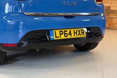 Renault Clio 0.9 TCe Dynamique MediaNav Hatchback 5dr Petrol Manual Euro 5 (s/s) (90 ps) 85