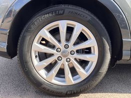 Audi Q3 1.5 Q3 Sport 35 TFSI Semi-Auto 5dr 14