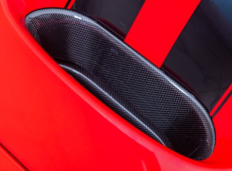 Ferrari F8 Spider 51