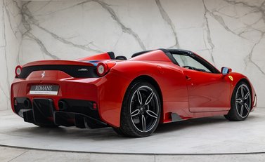 Ferrari 458 Speciale Aperta 5