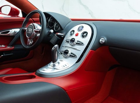 Bugatti Veyron 16.4 10
