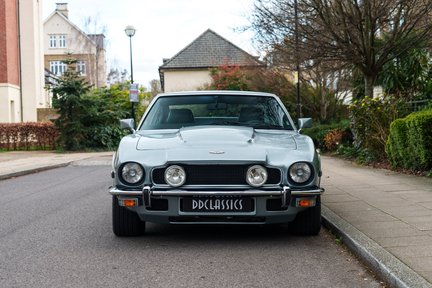 Aston Martin V8 Oscar India 5