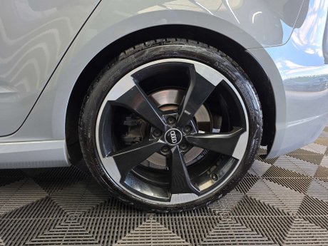 Audi RS3 2.5 TFSI Sportback 5dr Petrol S Tronic quattro Euro 6 (s/s) (Nav) (367 ps) 29