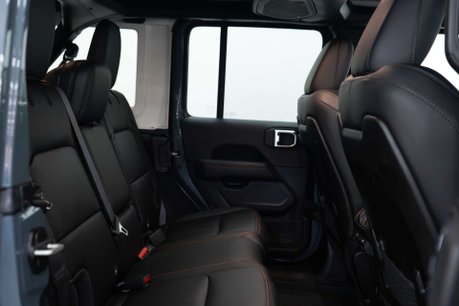 Jeep Wrangler 2.0 Wrangler Rubicon Unlimited Edition Auto 4WD 4dr 37
