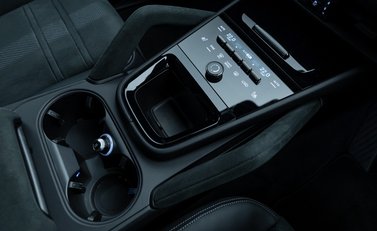 Porsche Cayenne TURBO E-HYBRID GT 28