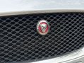 Jaguar F-Pace 2.0 F-PACE Prestige AWD D Auto 4WD 5dr 9